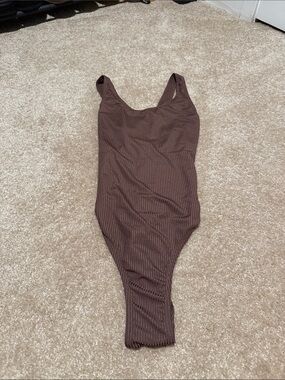 Ribbed Scoop Neck One-Piece Swimsuit - Chocolate Brown